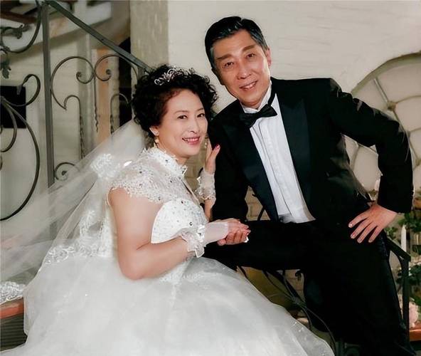 抽烟43年妻子癌晚期